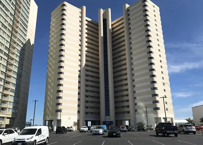 Atlantis 1509 Apartment